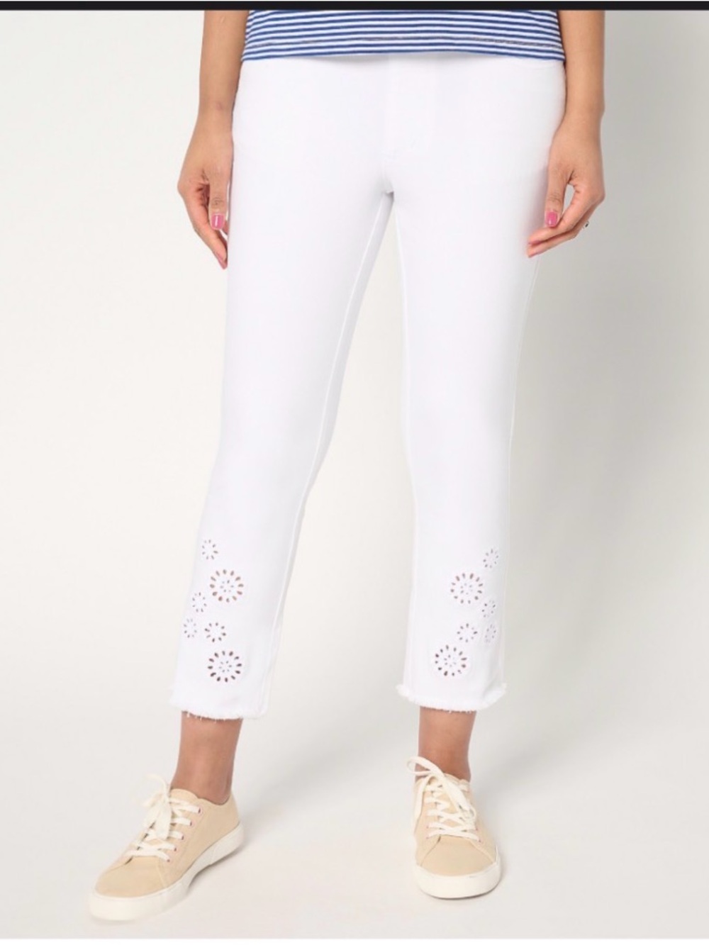 Belle by Kim Gravel Petite TripleLuxe Twill Eyelet Crop Jeans Size 14P White